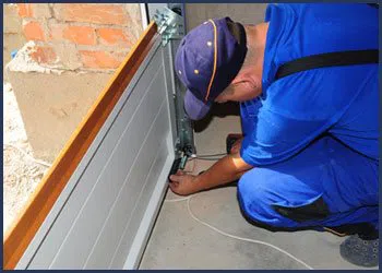 Neighborhood Garage Door Santa Monica, CA 310-844-1857 - cont-door-instiallation-t-22-gr-23m